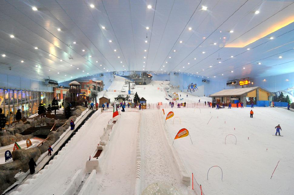 پیست اسکی امارات مال - بزرگترین پیست اسکی سرپوشیده جهان